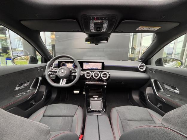 MERCEDES-BENZ Classe A 200 d AMG Line  Classe A 200 d AMG Line