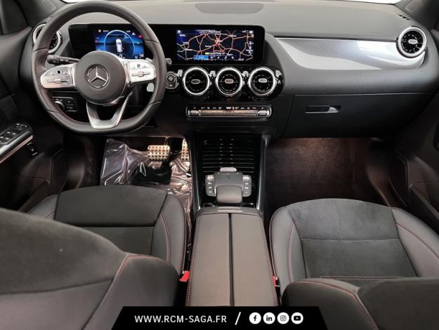 MERCEDES-BENZ GLA 200 d AMG Line  