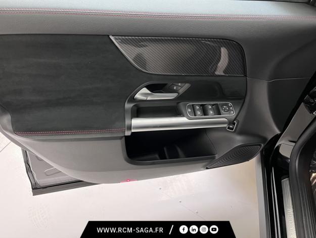 MERCEDES-BENZ GLA 200 d AMG Line  