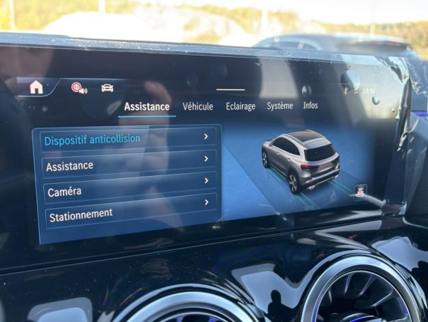 MERCEDES-BENZ GLA 180 d Luxury Line  