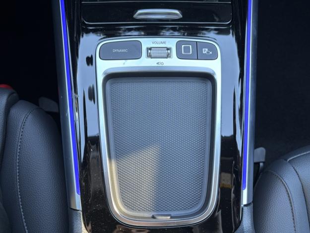 MERCEDES-BENZ GLA 180 d Luxury Line  