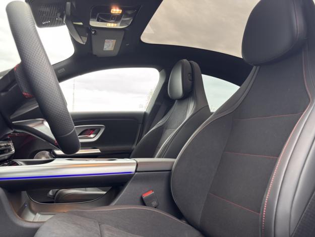 MERCEDES-BENZ CLA Coupé CLA 350 4MATIC avec technologie EQ Limited Edition  CLA 350 4MATIC avec technologie EQ Limit