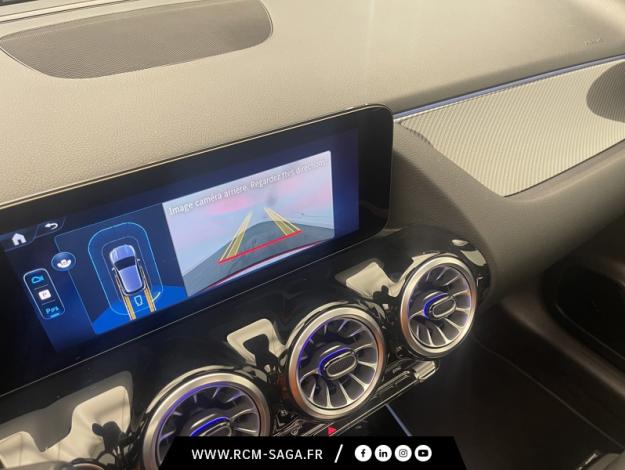 MERCEDES-BENZ GLA 200 d AMG Line  