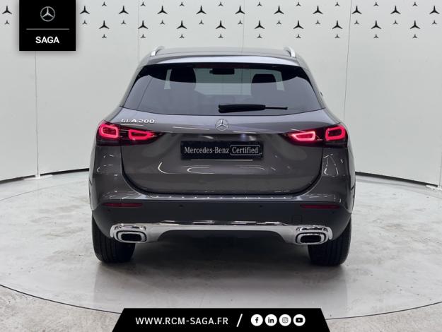 MERCEDES-BENZ GLA 200 Progressive Line  
