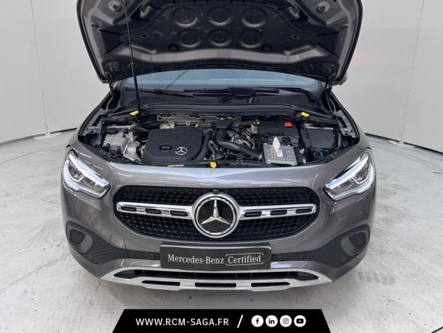 MERCEDES-BENZ GLA 200 Progressive Line  