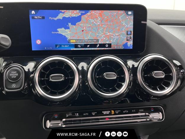 MERCEDES-BENZ GLA 200 Progressive Line  