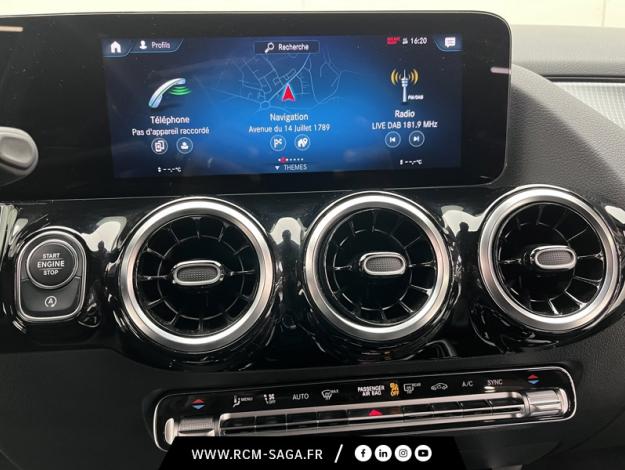 MERCEDES-BENZ GLA 200 Progressive Line  