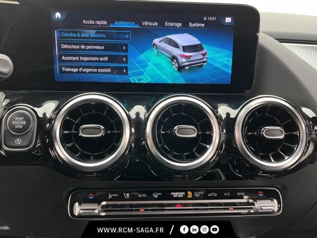 MERCEDES-BENZ GLA 200 Progressive Line  