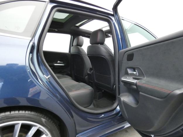 MERCEDES-BENZ Classe B 180 d AMG Line Edition  