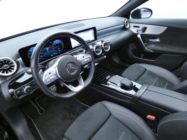 MERCEDES-BENZ CLA Shooting Brake AMG Line CLA 250 e Shooting Brake  