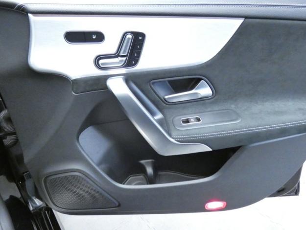 MERCEDES-BENZ CLA Shooting Brake AMG Line CLA 250 e Shooting Brake  