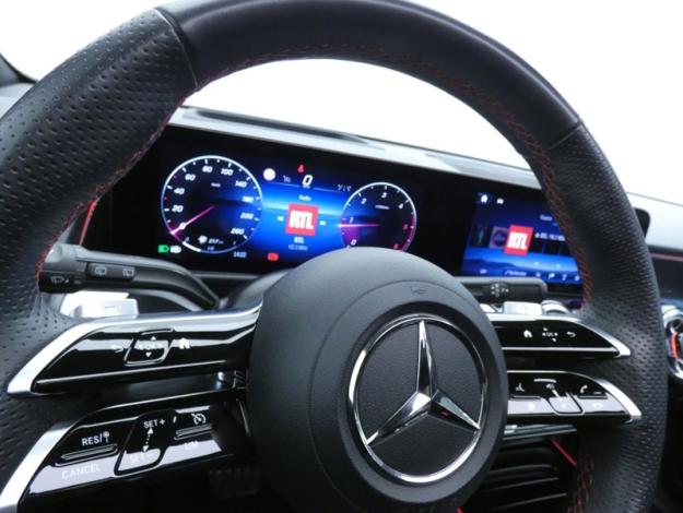 MERCEDES-BENZ GLB 200 d AMG Line  