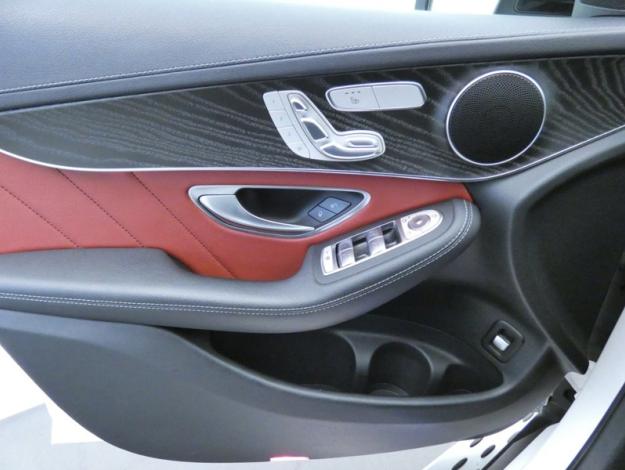 MERCEDES-BENZ GLC Coupé GLC 220 d 4MATIC Coupé Business Line  