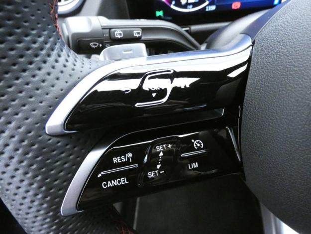 MERCEDES-BENZ Classe B 200 d AMG Line  