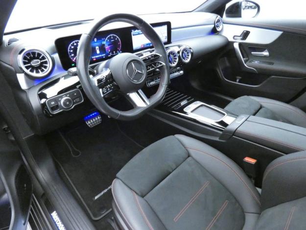 MERCEDES-BENZ CLA Shooting Brake CLA 200 d Shooting Brake AMG Line  