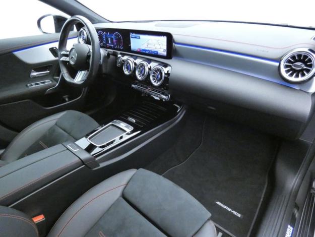 MERCEDES-BENZ CLA Shooting Brake CLA 200 d Shooting Brake AMG Line  