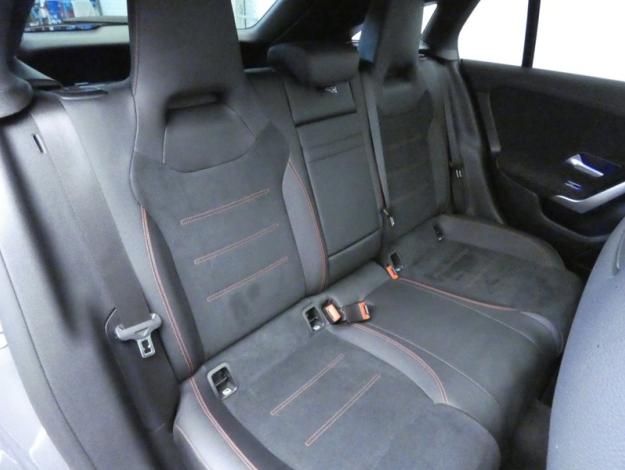 MERCEDES-BENZ CLA Shooting Brake CLA 200 d Shooting Brake AMG Line  