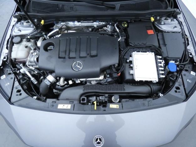 MERCEDES-BENZ CLA Shooting Brake CLA 200 d Shooting Brake AMG Line  