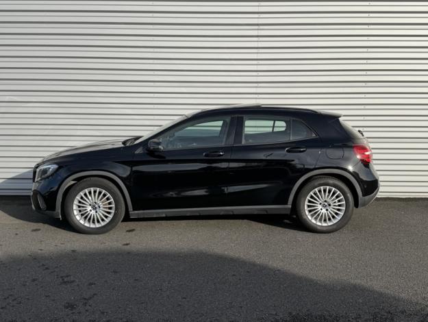 MERCEDES-BENZ GLA 200 d Intuition  