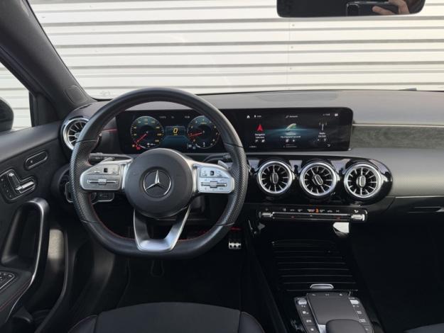 MERCEDES-BENZ Classe A 180 AMG Line  