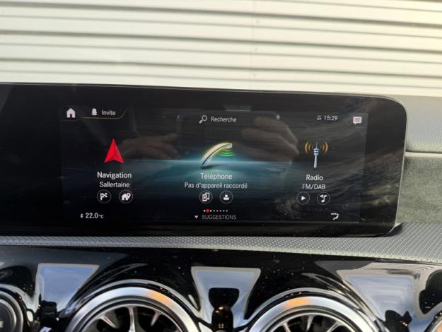 MERCEDES-BENZ Classe A 180 AMG Line  