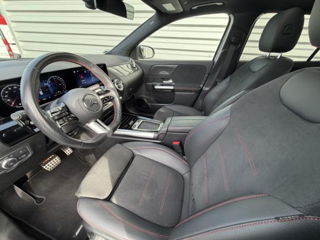 MERCEDES-BENZ GLA 250 e AMG Line  