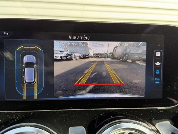 MERCEDES-BENZ GLA 250 e AMG Line  