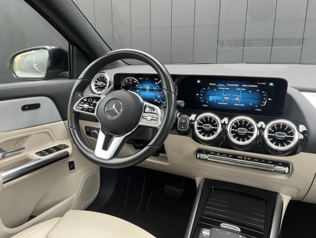 MERCEDES-BENZ GLA 200 Business Line  