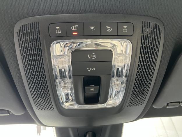 MERCEDES-BENZ GLA 200 Business Line  