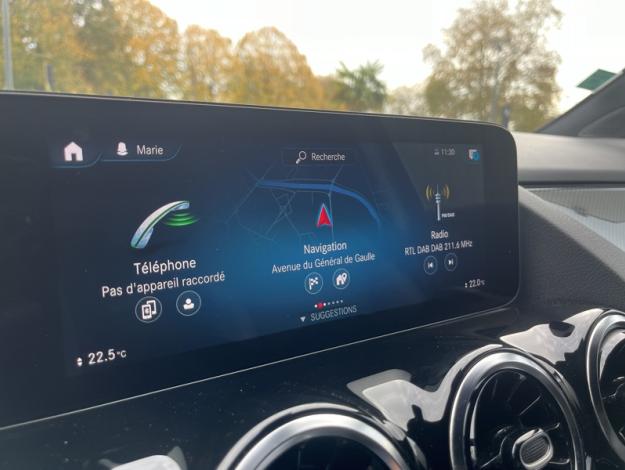 MERCEDES-BENZ GLA 200 d AMG Line  