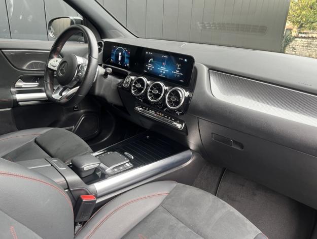 MERCEDES-BENZ GLA 200 d AMG Line  