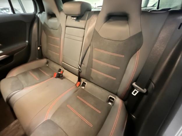 MERCEDES-BENZ Classe A 180 AMG Line  