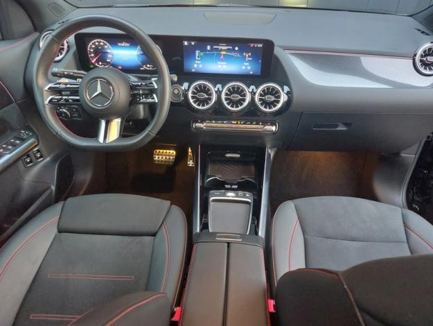 MERCEDES-BENZ GLA 250 e Hybrid EQ AMG Line  