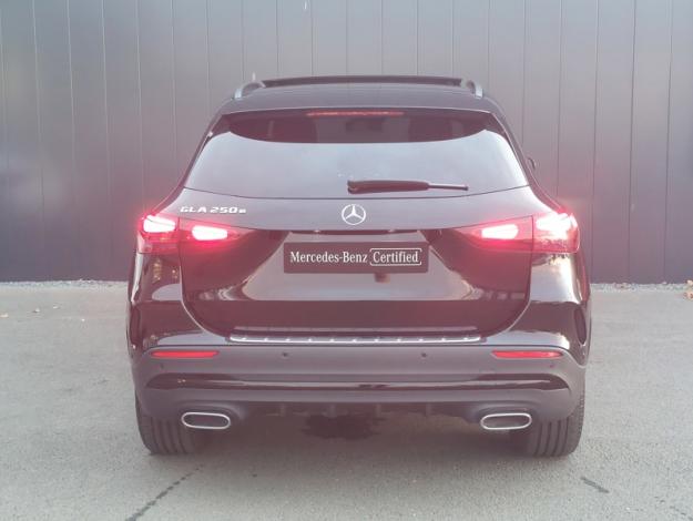 MERCEDES-BENZ GLA 250 e Hybrid EQ AMG Line  