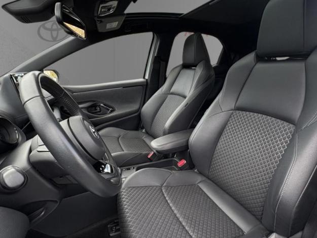 TOYOTA Yaris Hybride 116h Collection PANO  