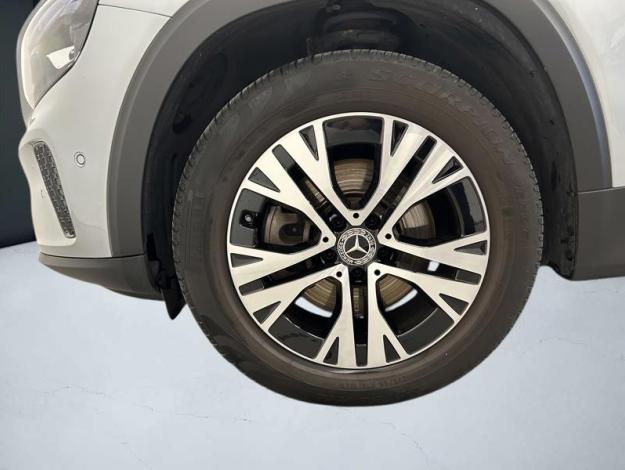 MERCEDES-BENZ GLB 180 d Luxury Line 7 places Pano  