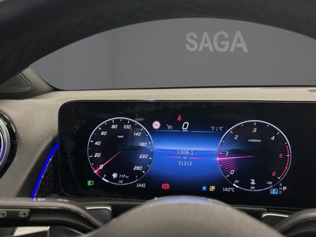 MERCEDES-BENZ GLB 180 d Luxury Line 7 places Pano  