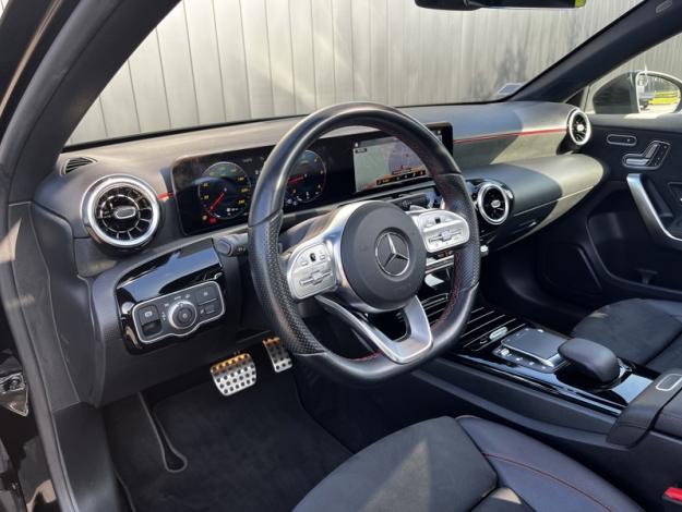 MERCEDES-BENZ Classe A 220 d Berline AMG Line  