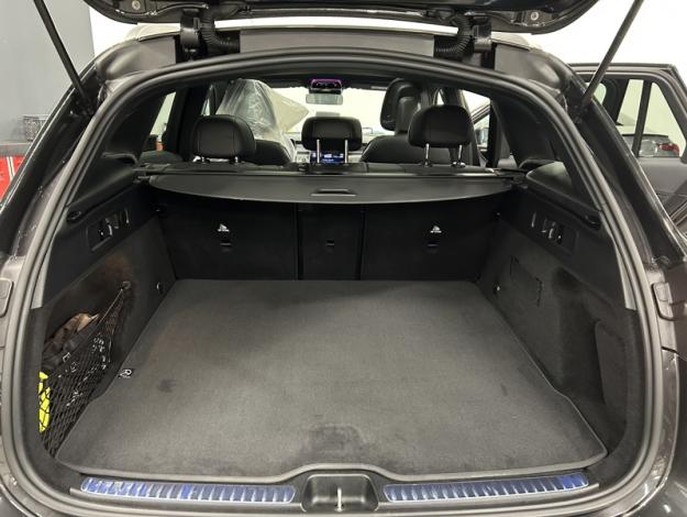 MERCEDES-BENZ GLC 200 4MATIC AMG New modèle Attelage  