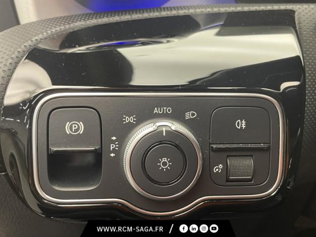 MERCEDES-BENZ CLA Coupé CLA 200 Coupé AMG Line  