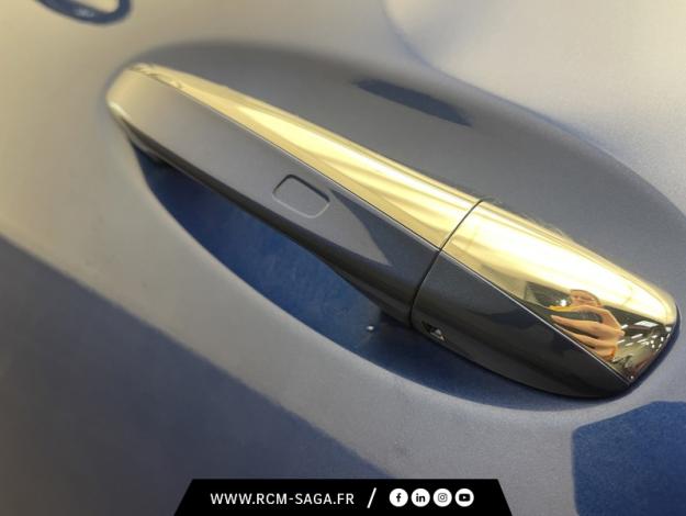 MERCEDES-BENZ GLA 200 d Progressive Line  