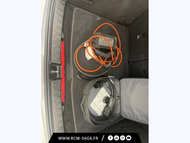 MERCEDES-BENZ GLA 250 e Hybrid EQ AMG Line  