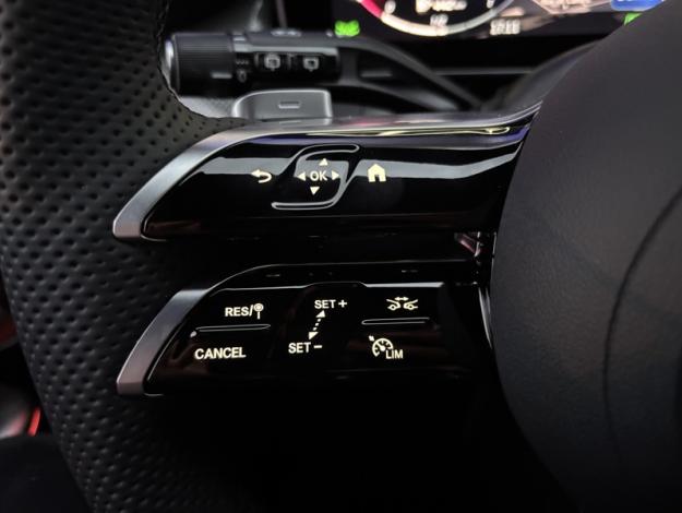 MERCEDES-BENZ GLC SUV GLC 300 de Hybrid EQ 4MATIC AMG Line +  GLC 300 de Hybrid EQ 4MATIC AMG Line +