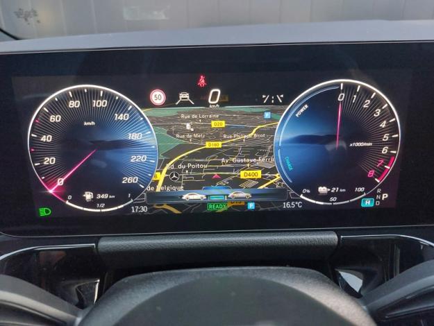 MERCEDES-BENZ GLA 250 e Hybrid EQ AMG Line  