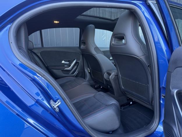 MERCEDES-BENZ Classe A 250 e Hybrid EQ AMG Line  
