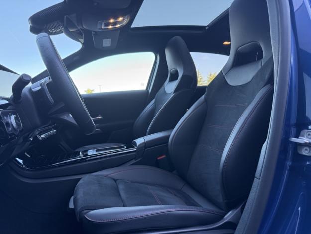 MERCEDES-BENZ Classe A 250 e Hybrid EQ AMG Line  