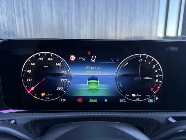 MERCEDES-BENZ Classe A 250 e Hybrid EQ AMG Line  