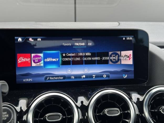 MERCEDES-BENZ GLA 180 Progressive Line  