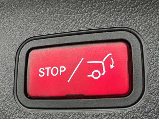 MERCEDES-BENZ GLA 180 Progressive Line  