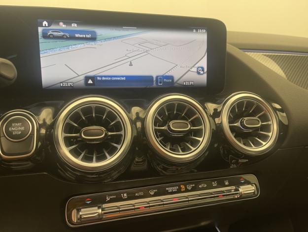 MERCEDES-BENZ GLA 250 e Hybrid EQ AMG Line  